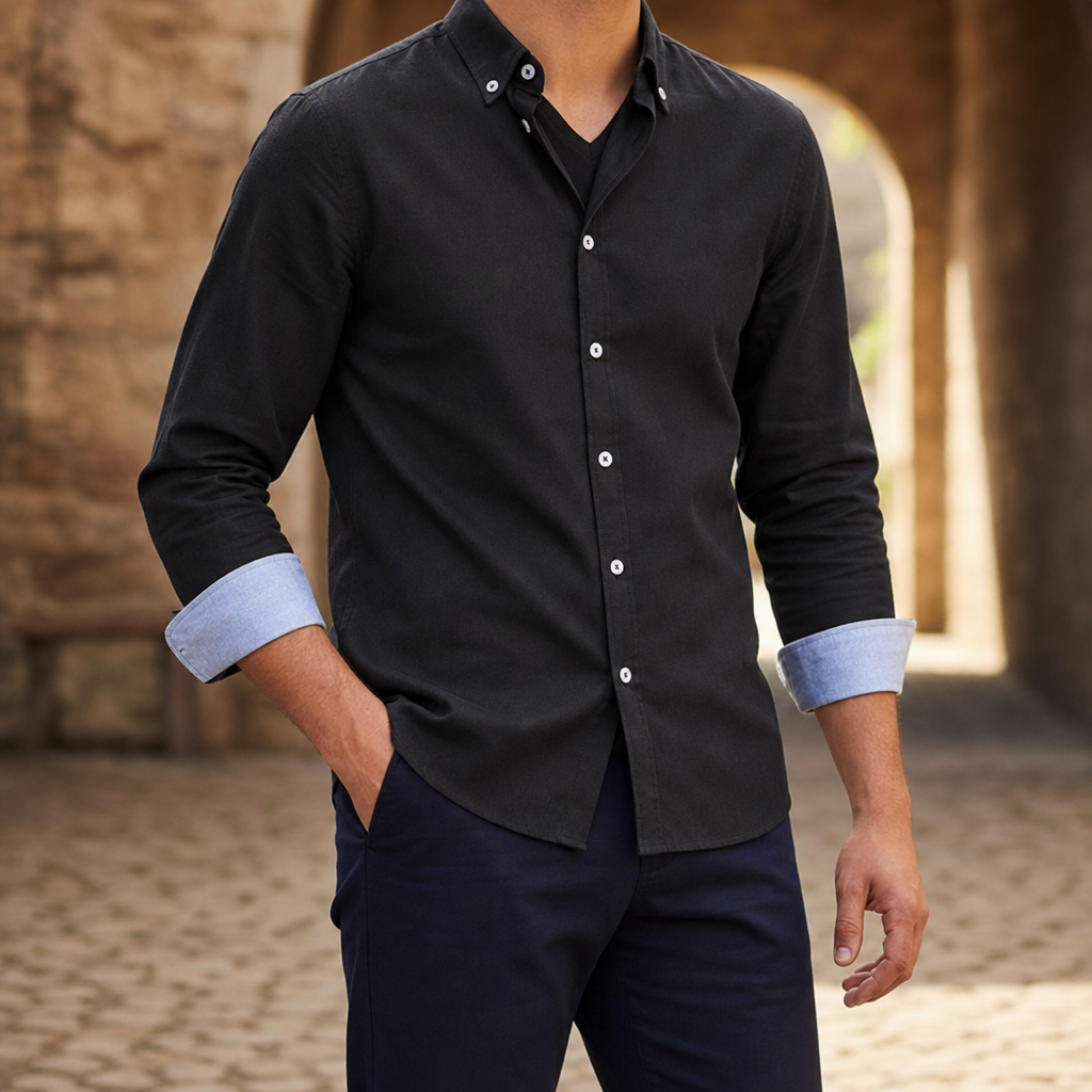 Amarante Contrast Cuff Oxford Shirt in Black