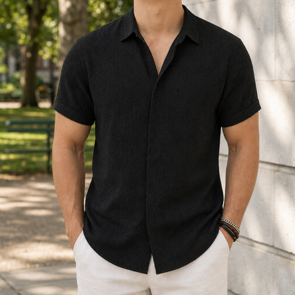 Malaga Linen Short Sleeve Shirt in Black