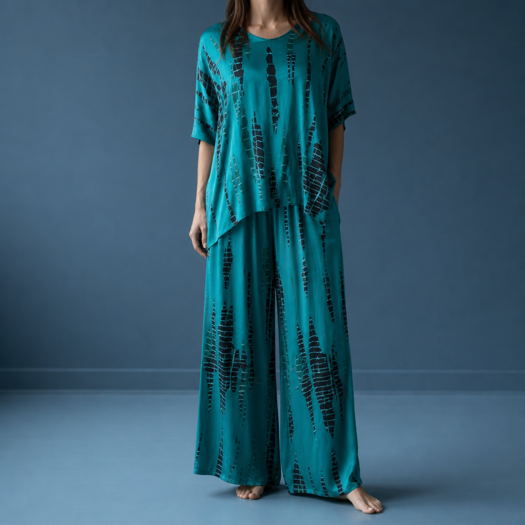 Hondarribia Tie-Dye Satin Co-ord in turquoise